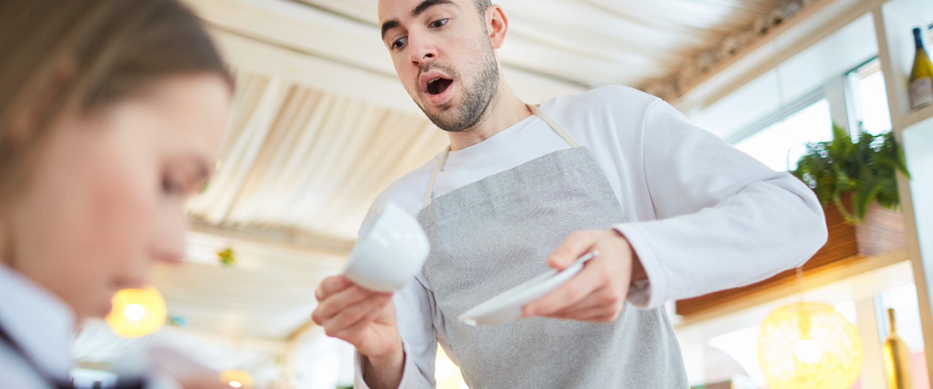 Por qué tu servicio se rompe mise en place en cocina para ganar orden, ritmo y margen